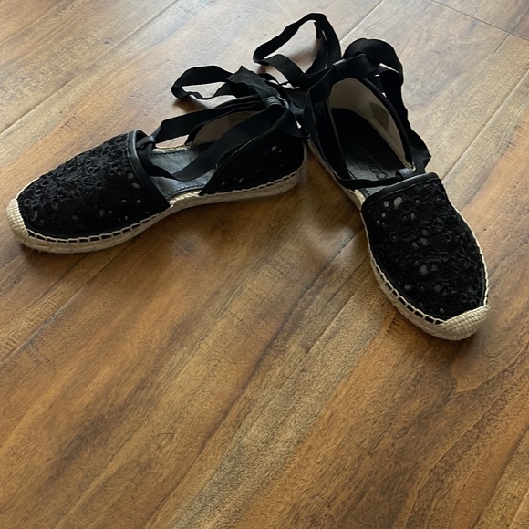 Jimmy Choo Espradilles - Picture 2 of 6